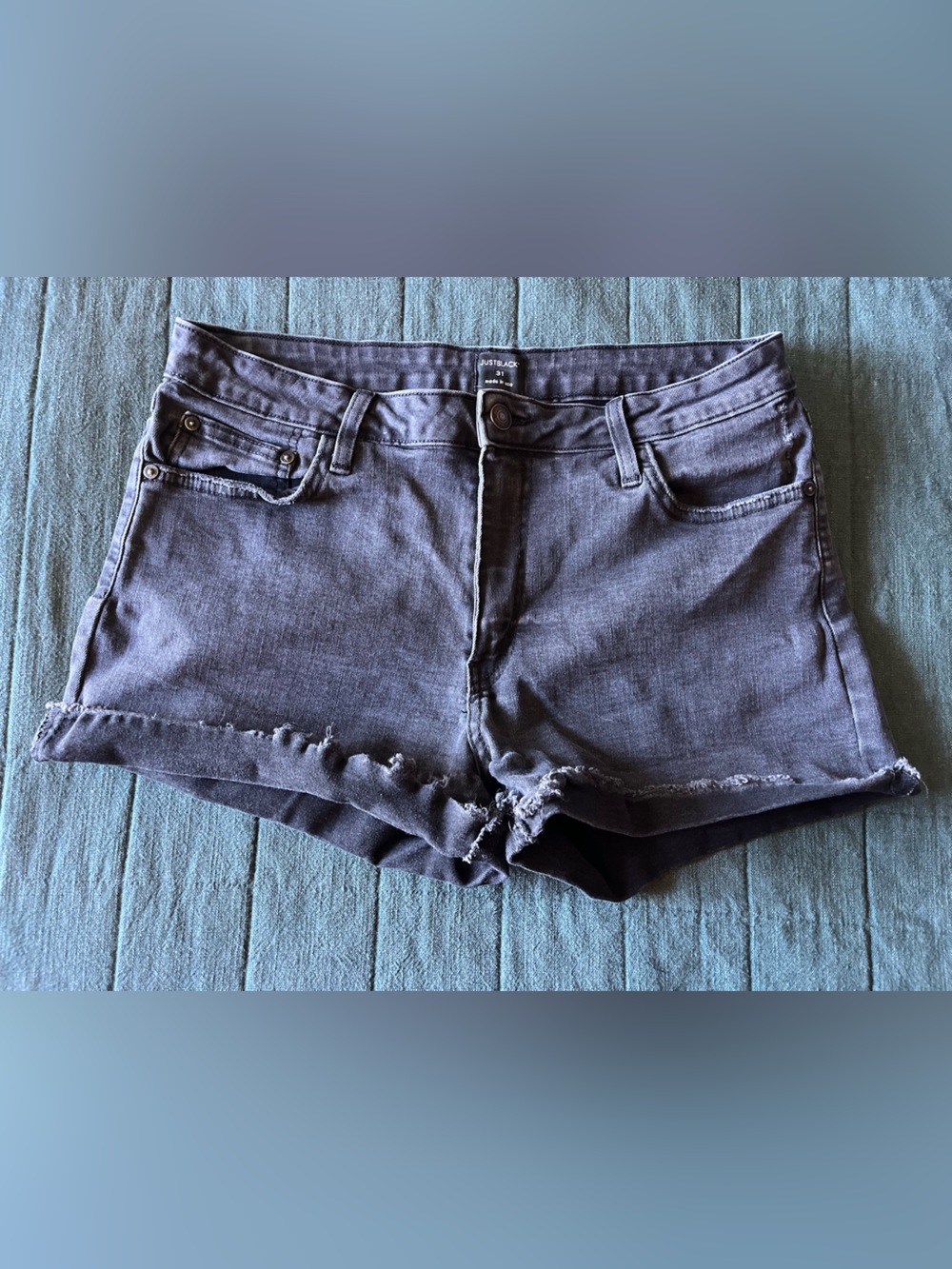 Women’s Just Black Denim Cutoff Shorts Size 31
